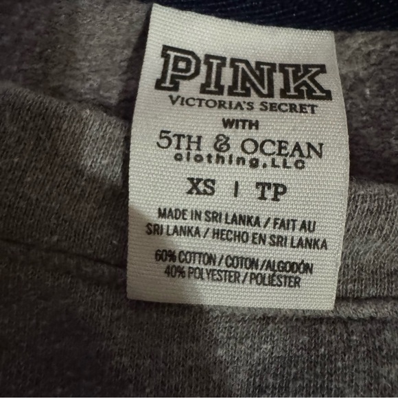 PINK Victoria’s Secret Navy FIU Panthers Graphic Sequin Gold Long Sleeve Top - Picture 6 of 7